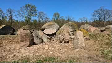 Área de entrada reconstruída do túmulo megalítico de Küsterberg - Divulgação/State Office for Monument Preservation and Archaeology of Saxony-Anhalt